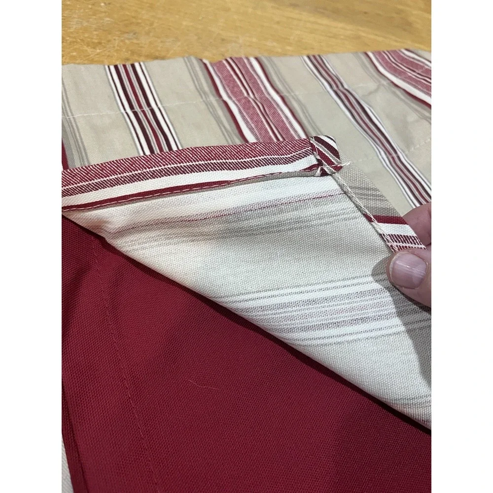 Vtg JCPenney Scalloped‎ Red Beige Striped Valance 82x19